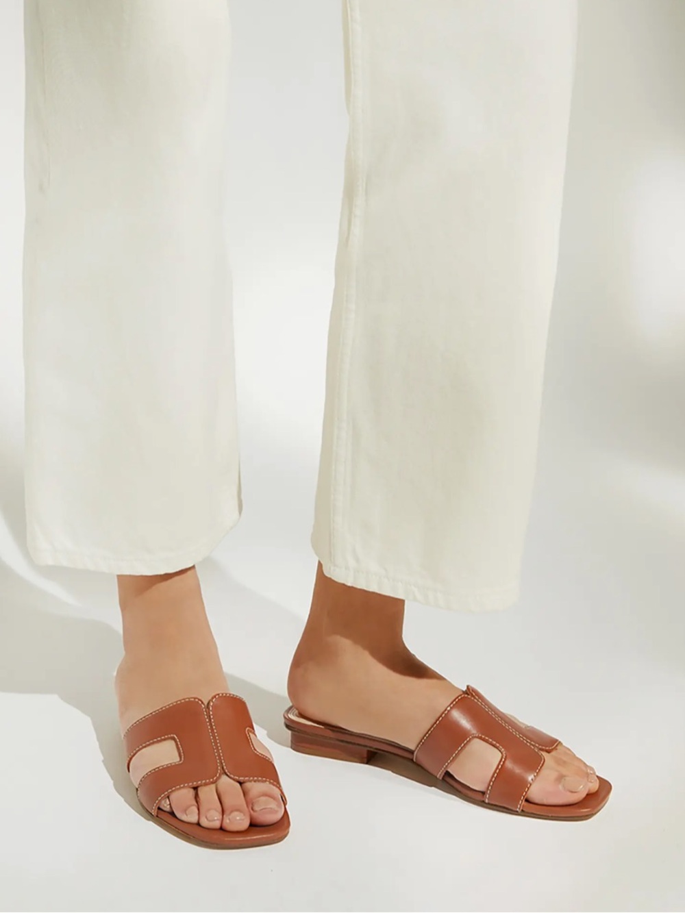 Dune London Loupe Slide Sandal  size 40 US 10 gently used 
$135
Color: Tan